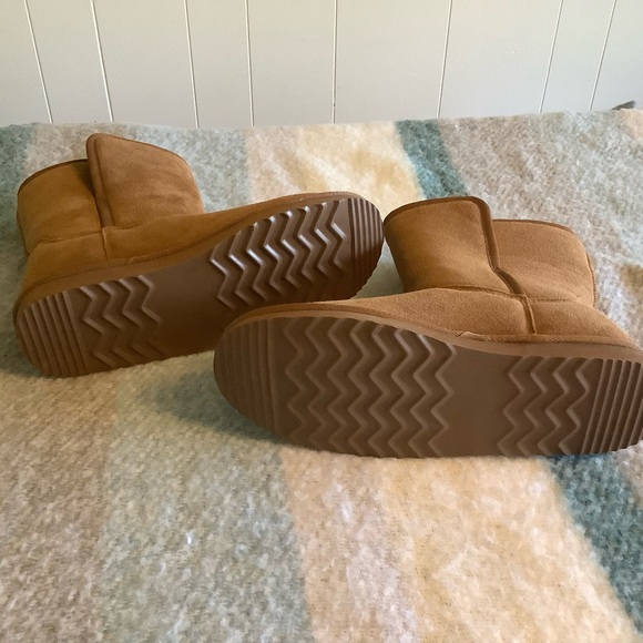 Winter boots Alpine Swiss boots size 9 color tan New without tag - Picture 3 of 5